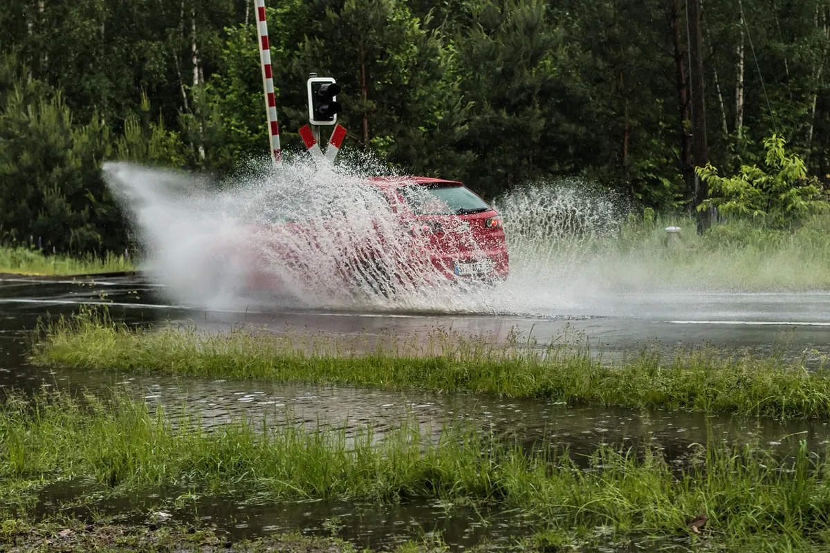 Que faire en cas d’aquaplaning